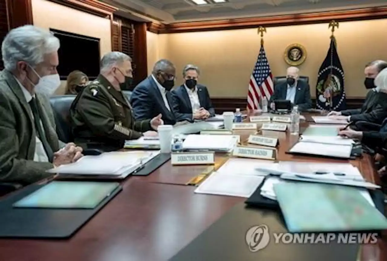 [우크라 침공] 바이든, NSC 소집…G7 정상과 협의 후 대러시아 제재 발표 예정 | 연합뉴스
