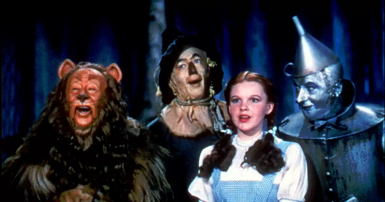 Permit Margaret Atwood to explain 'The Wizard of Oz'