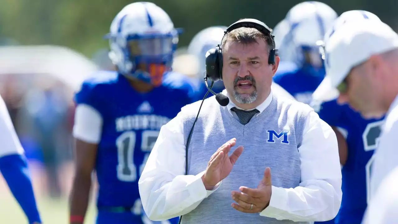 John Fiore, former Montclair football coach, to make sideline return at Elizabeth