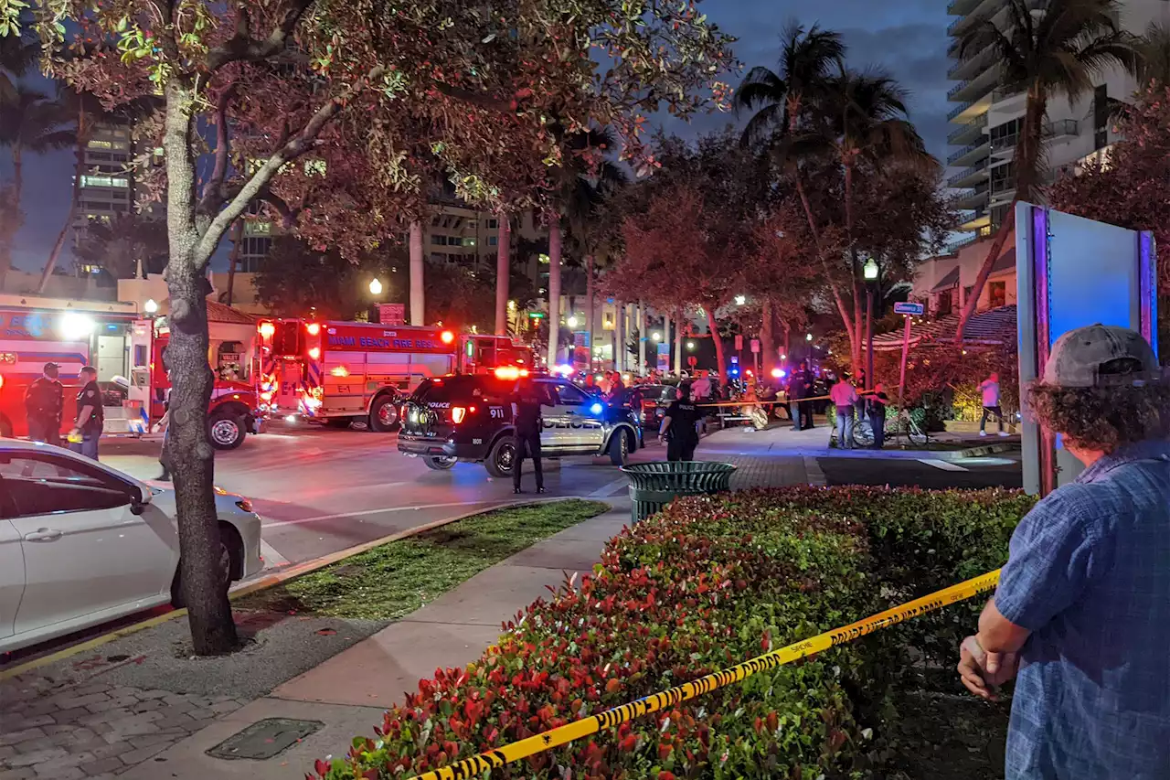 Elderly Florida woman drives into outdoor diners, killing one and injuring six