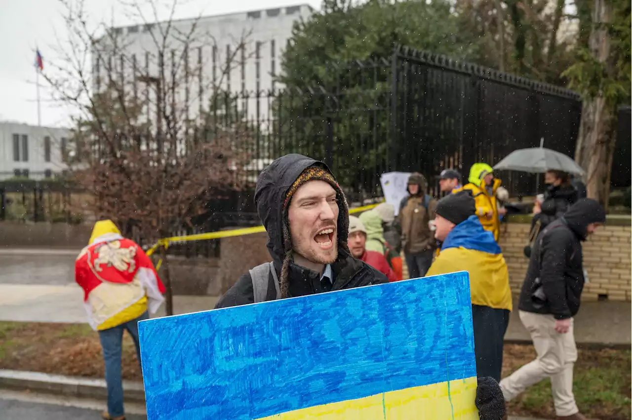 Ukrainians rally in D.C. to protest Russian invasion of their native country