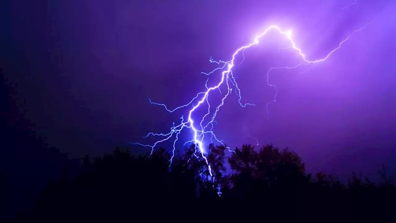 Quran Mehal’s dome destroyed by lightning bolt in Chunian