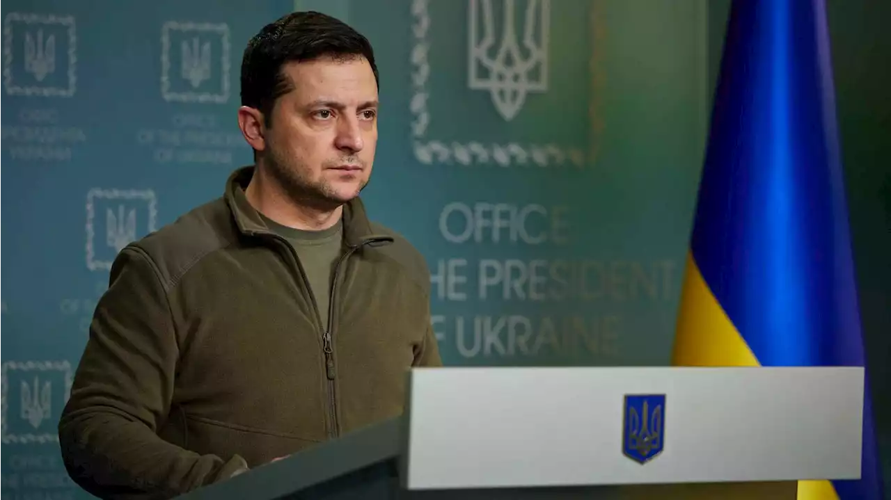 Zelensky rejects U.S. offer to evacuate: 'I need ammunition, not a ride'