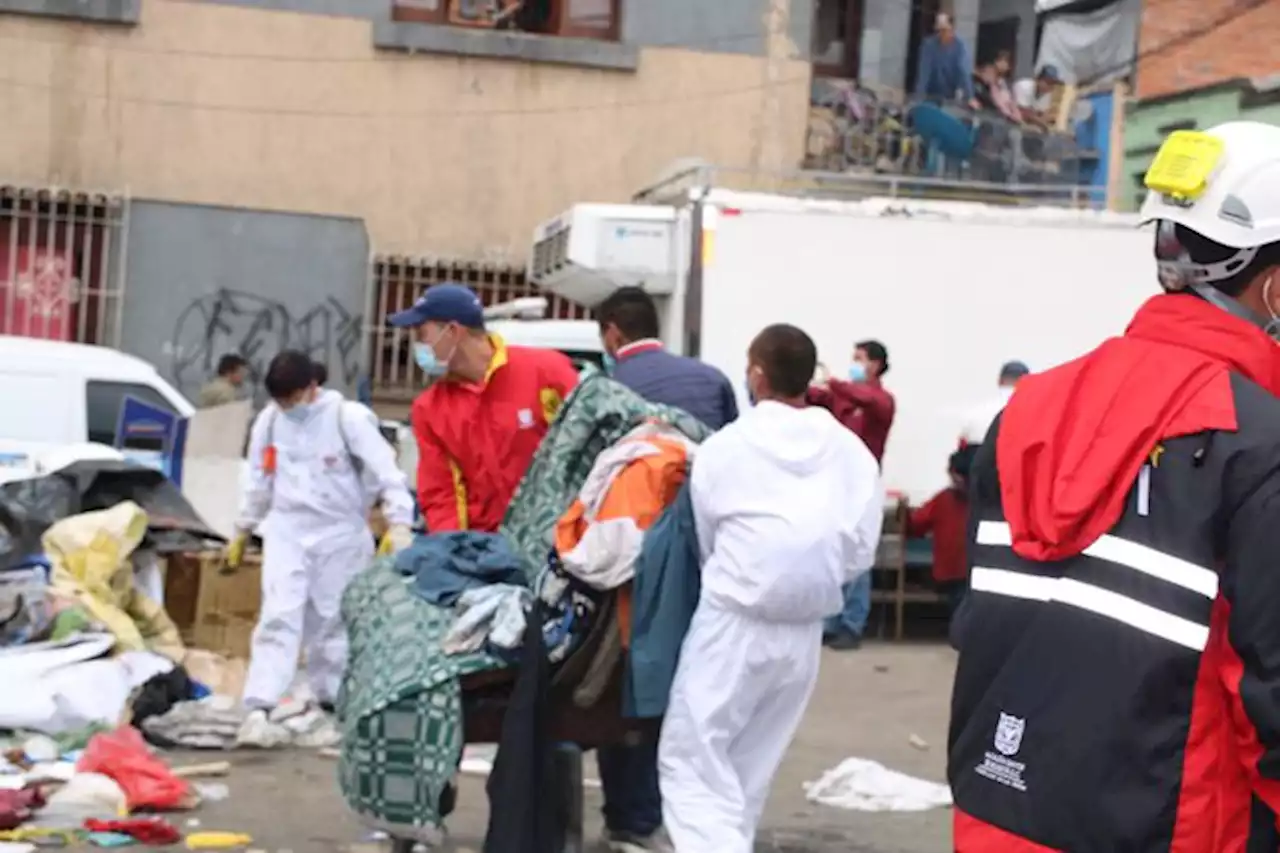 En operativo en el centro de Bogotá incautan armas blancas y traumáticas