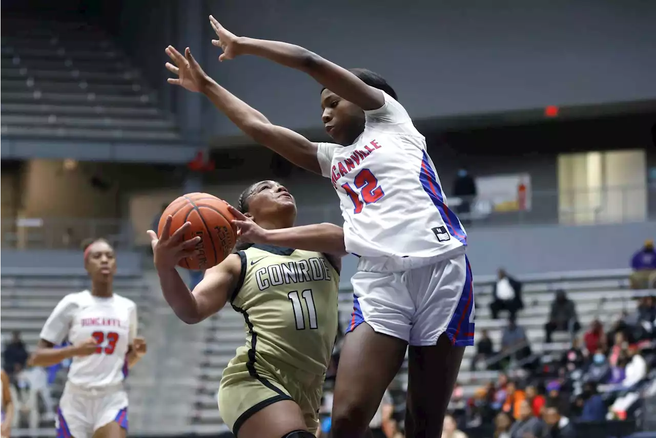 Duncanville pulls away from Conroe in second half