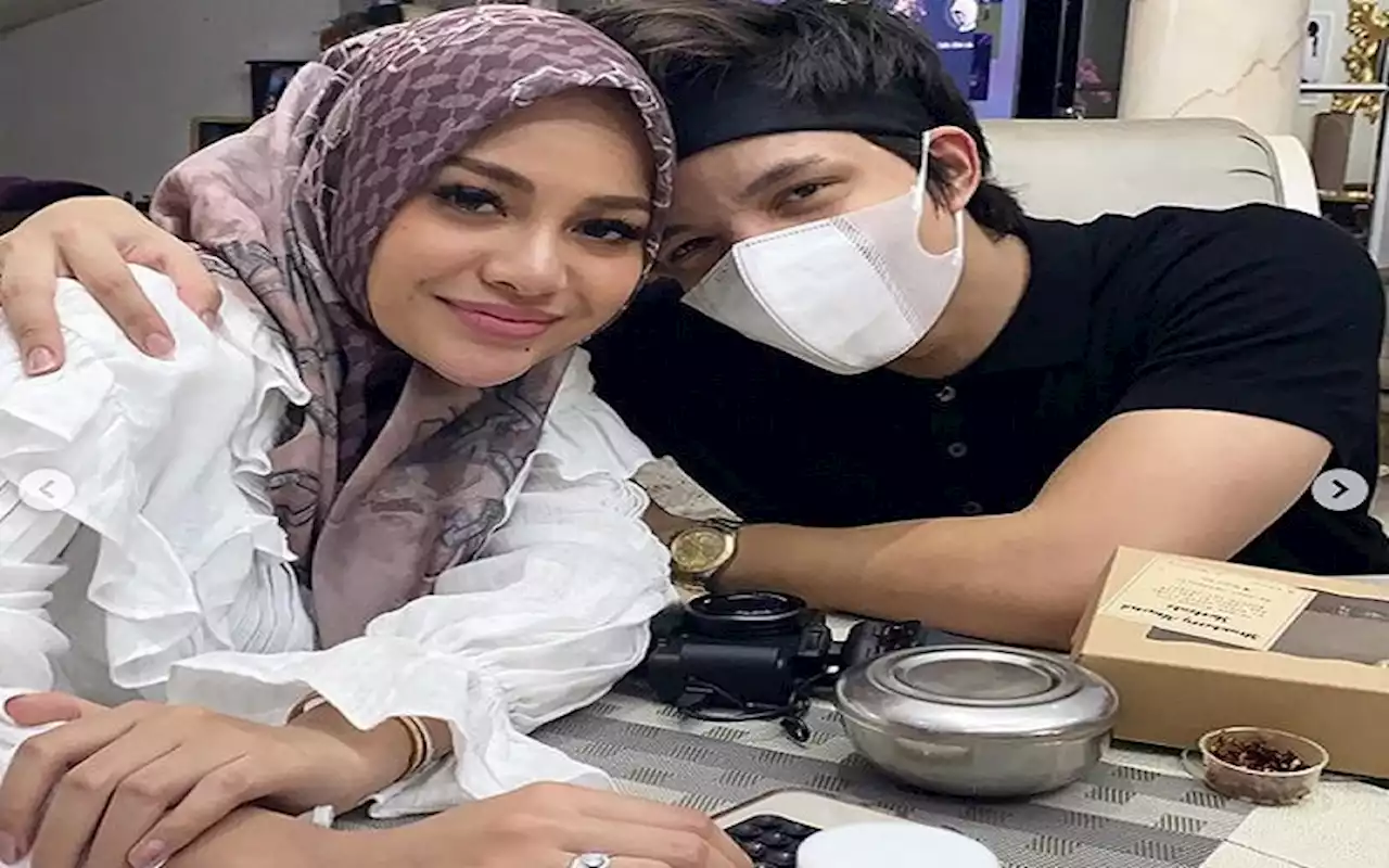 Ini Nama Lengkap Anak Atta Halilintar dan Aurel Hermansyah | Lifestyle - Bisnis.com