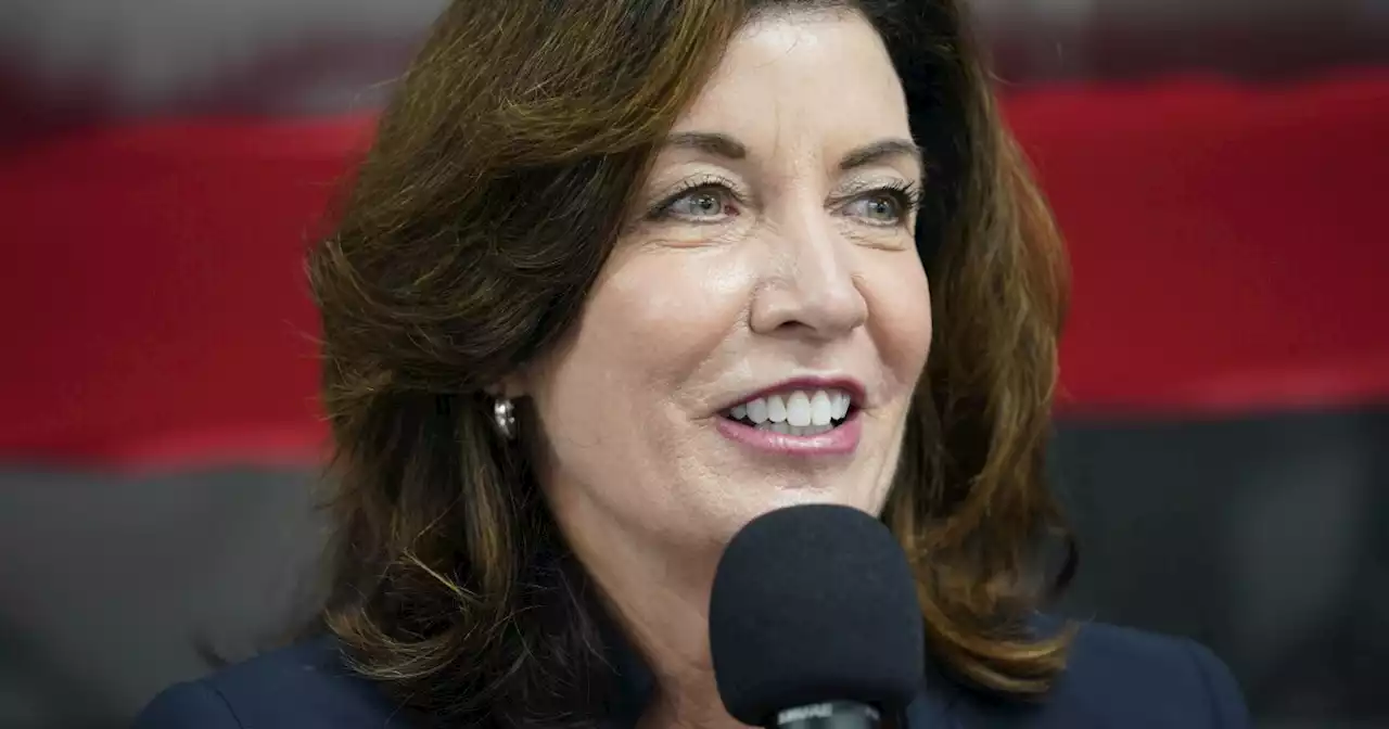 New York Gov. Kathy Hochul drops state school mask mandate