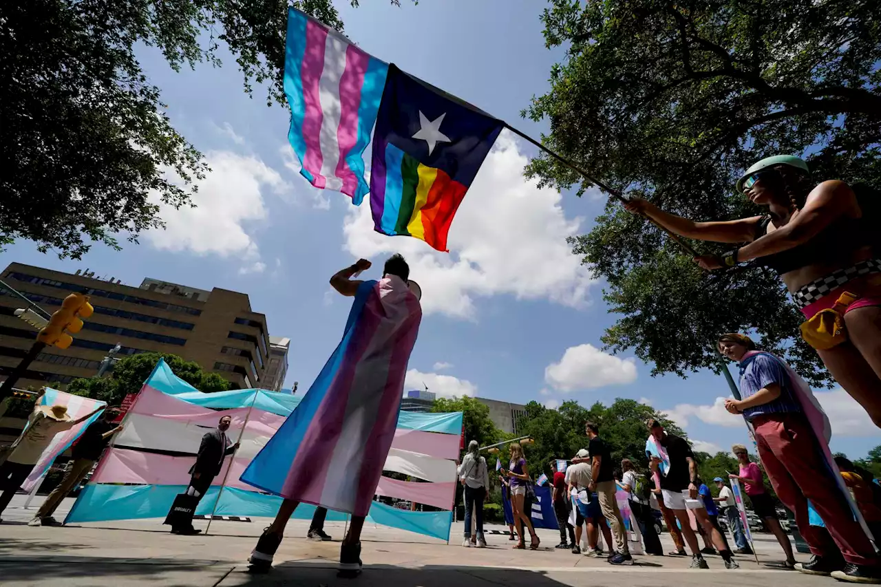 Editorial: Abbott and Paxton, don't threaten parents of trans kids and their doctors