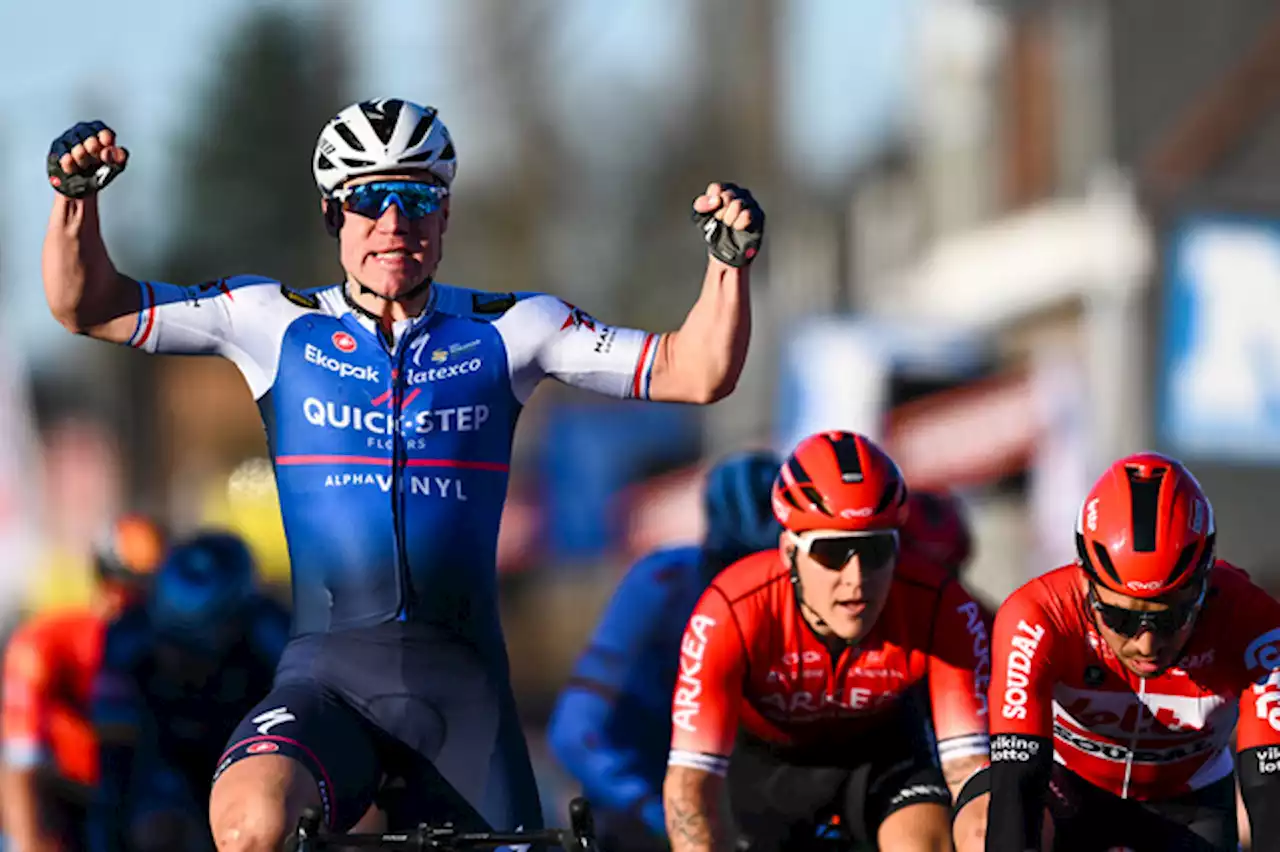 Fabio Jakobsen zegeviert in Kuurne-Brussel-Kuurne