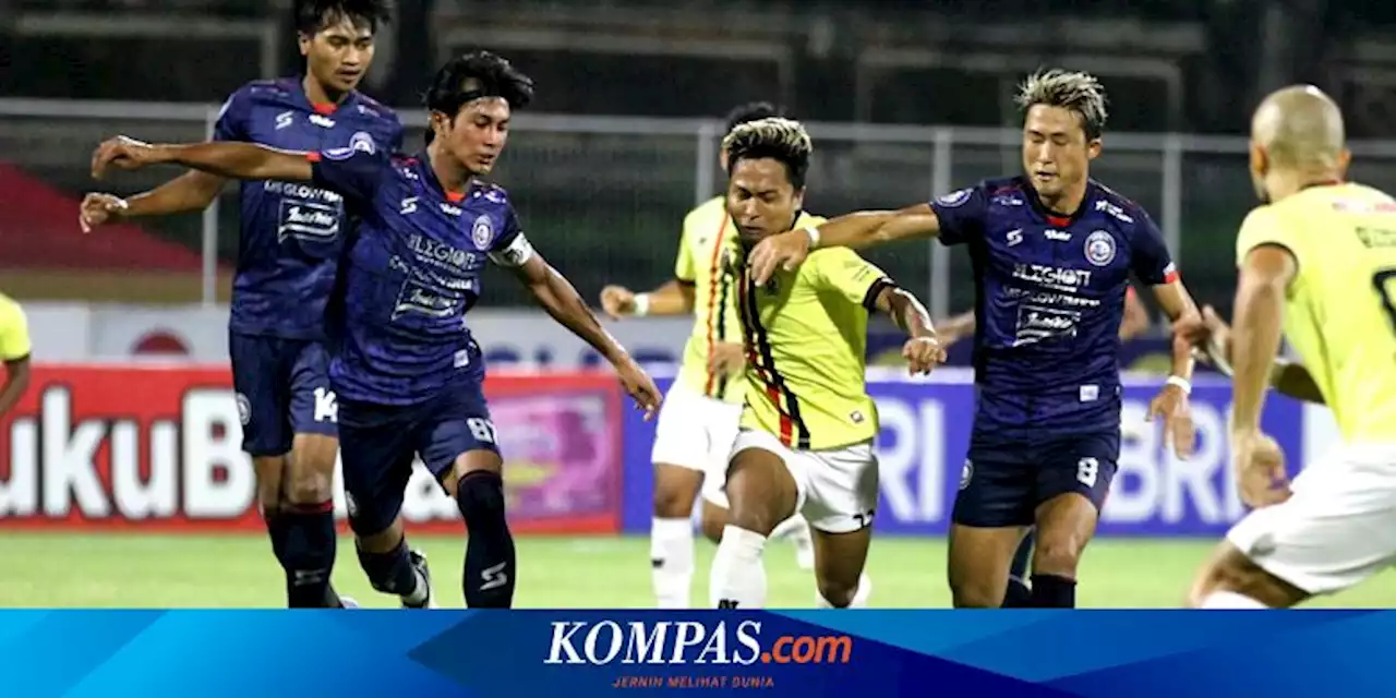 Arema FC Vs Persik: Sama Kuat, Belum Ada Gol di Babak Pertama