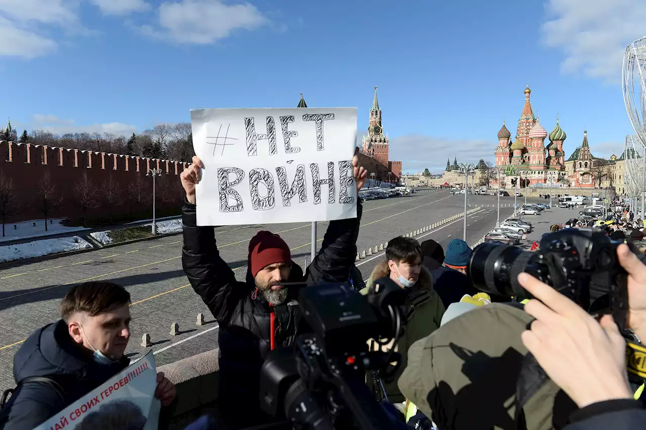 Russians hold anti-war rallies as Putin orders nuclear forces on alert