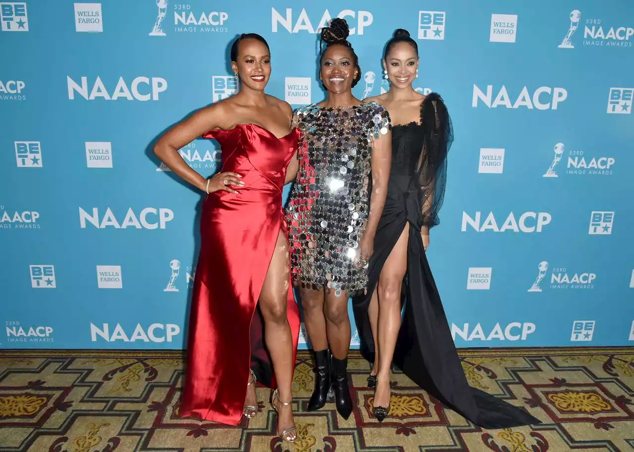 Jennifer Hudson takes top honor at 53rd NAACP Image Awards