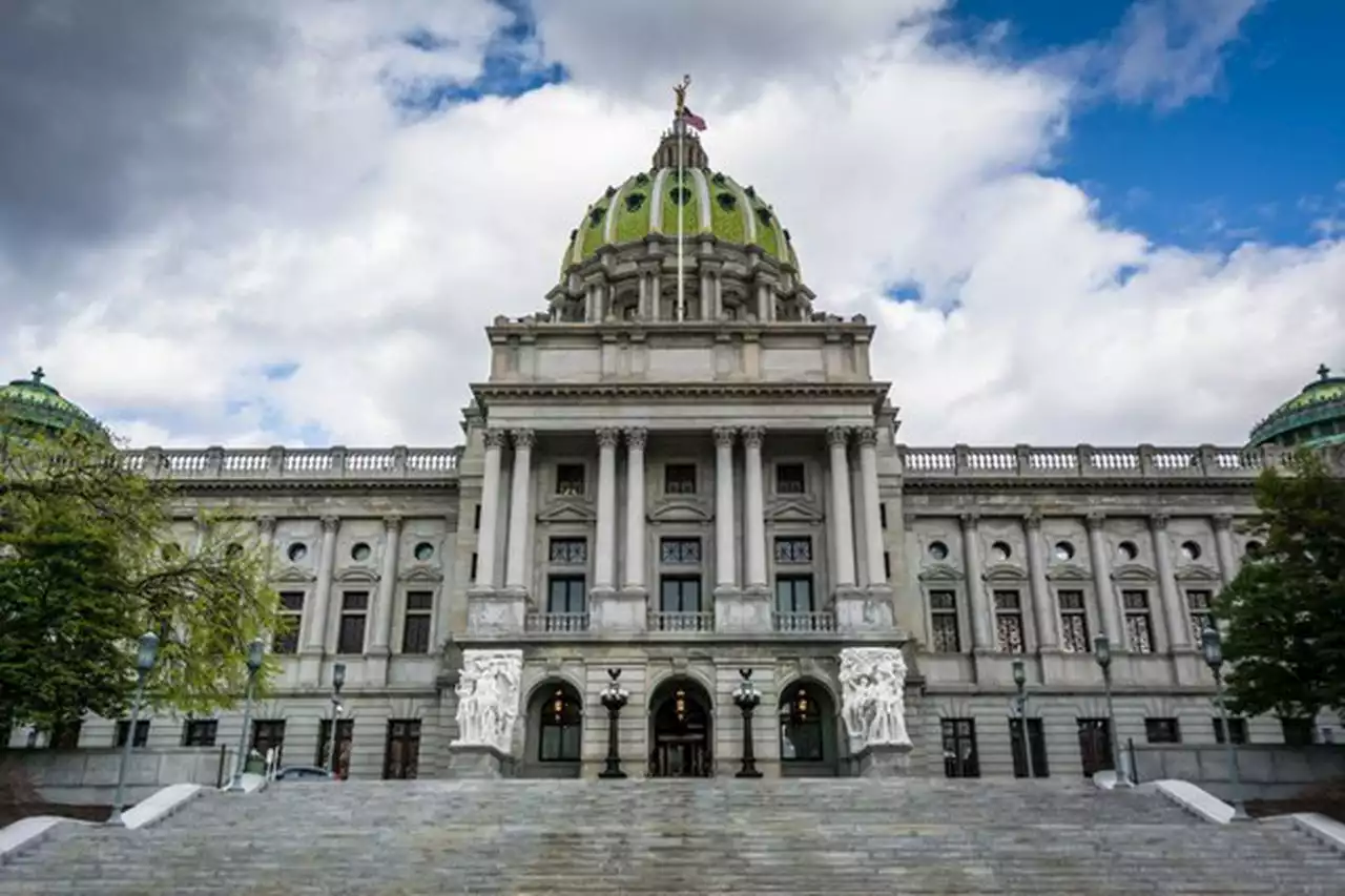 Pa. Capitol to be lit up in blue and yellow in solidarity with Ukraine