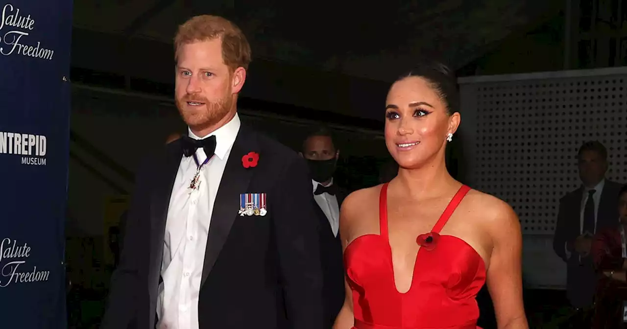 Meghan Markle Is a Vision in Royal Blue at the NAACP Image Awards