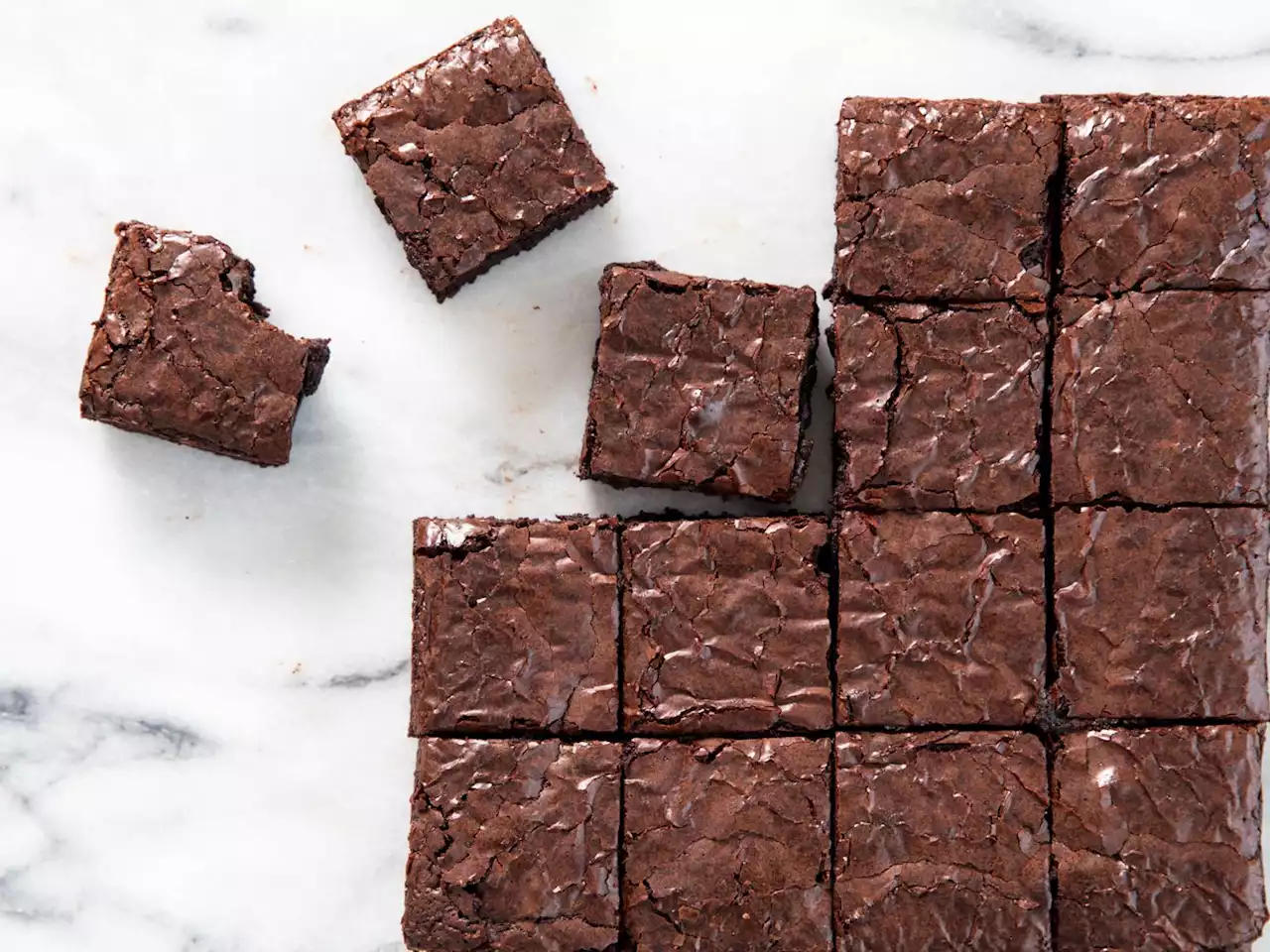 How to Make an Easy Brownie Mix From Scratch