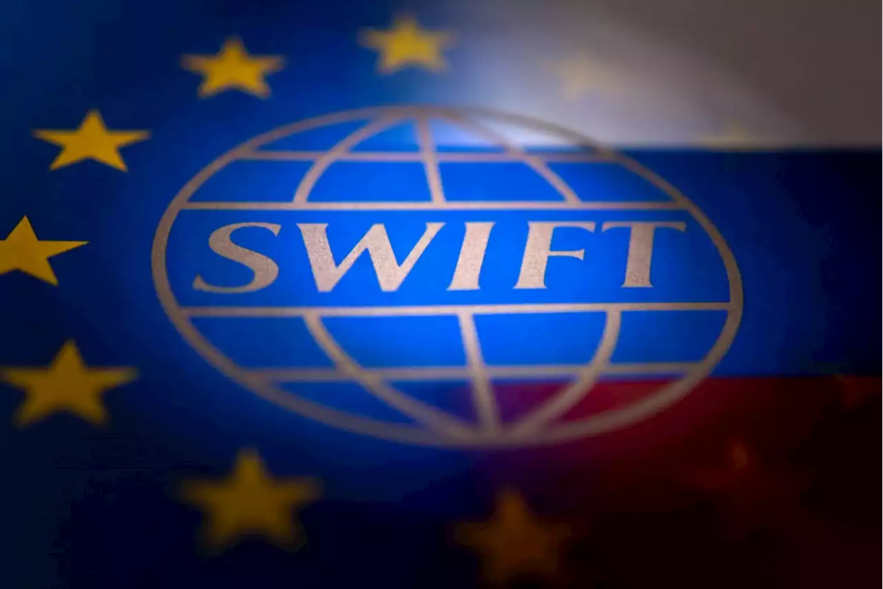 EU, US and UK to cut some Russian banks off from Swift