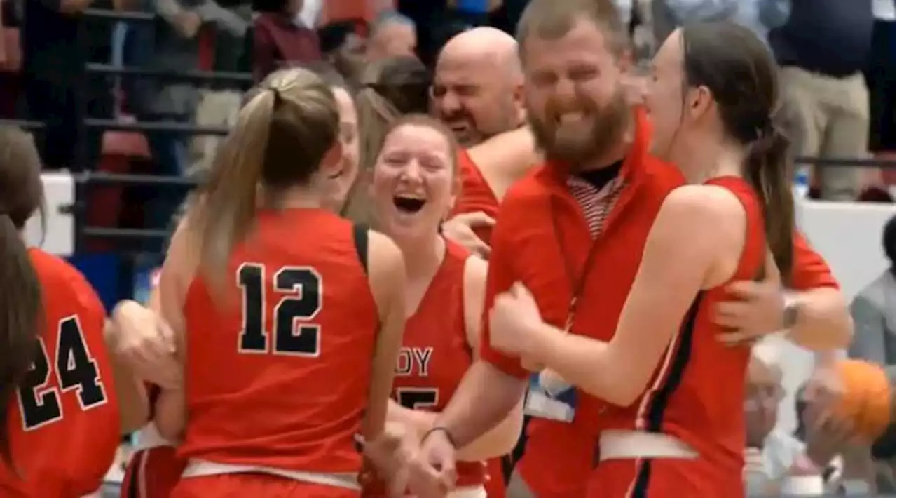 Ponce De Leon girl’s basketball wins back to back 1A state titles