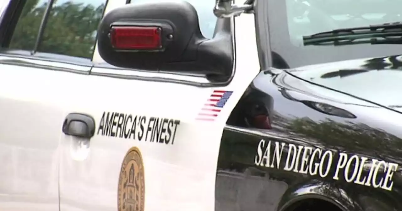 Couple carjacks man in Ocean Crest, San Diego Police investigating