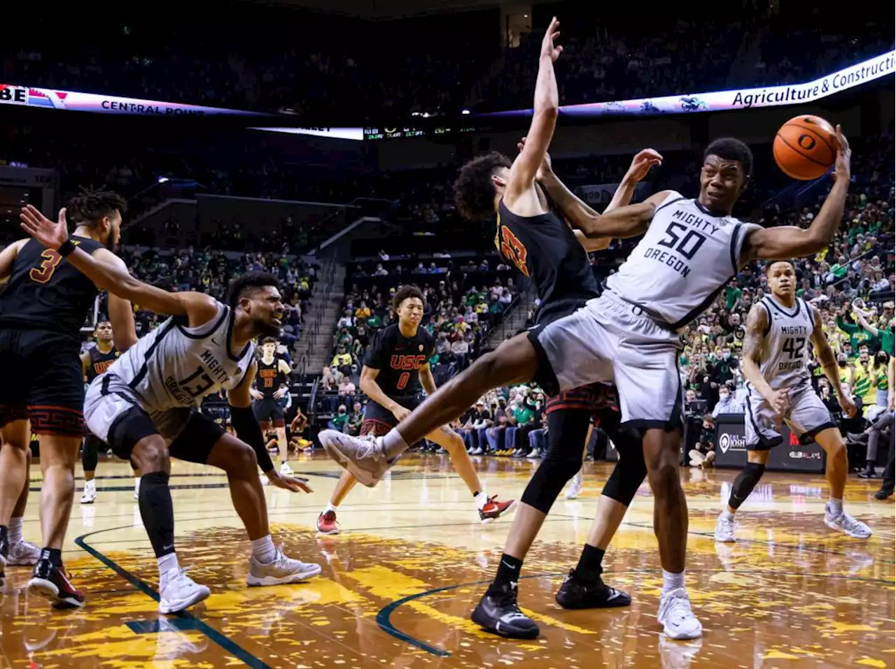 Bubble Watch: Oregon Ducks miss chance to help case for NCAA Tournament bid