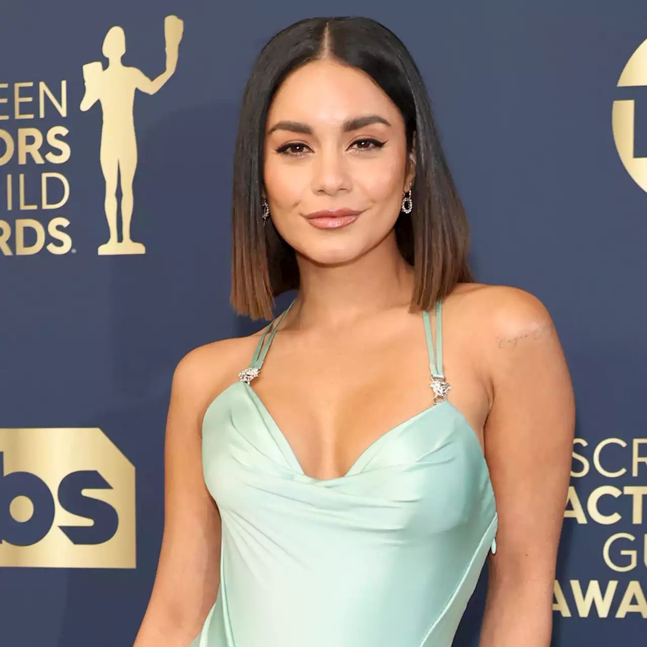 Vanessa Hudgens Sings Her Praises for High School Musical's Olivia Rodrigo at 2022 SAG Awards - E! Online