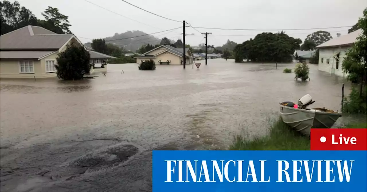 Northern Rivers floods UPDATES LIVE: A year’s worth of rain in days, Lismore residents climb onto roofs