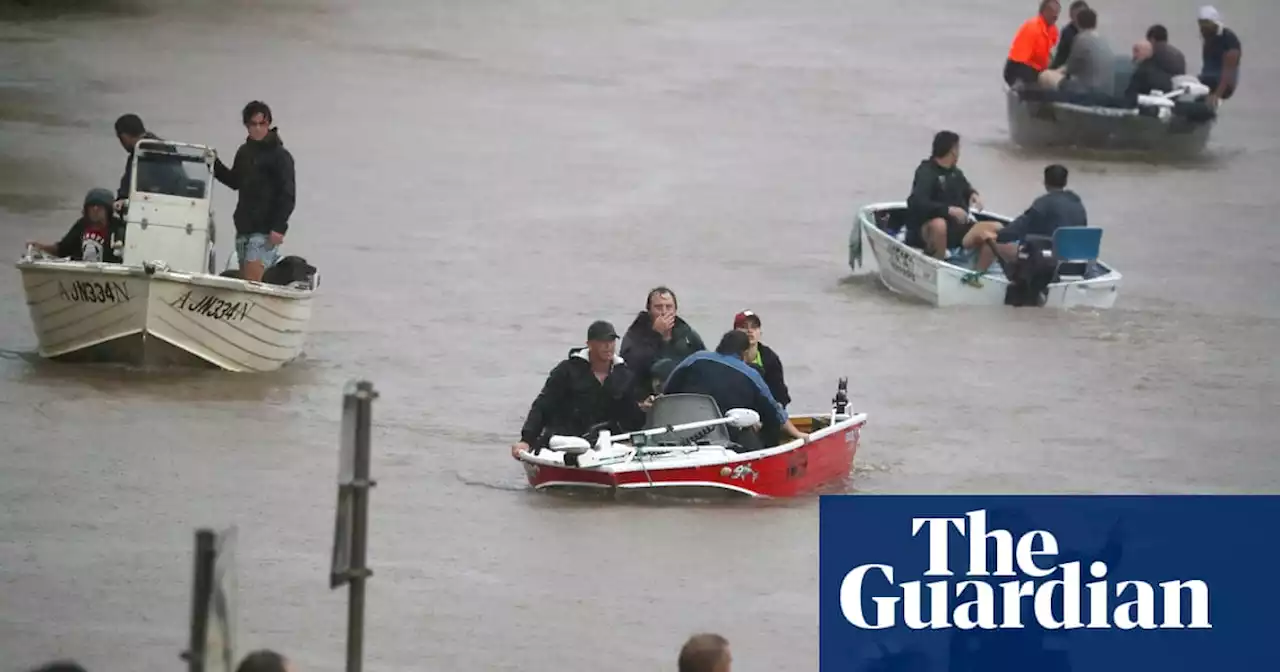 Lismore flood: hundreds rescued and thousands evacuated as NSW town hit by worst flood in its history