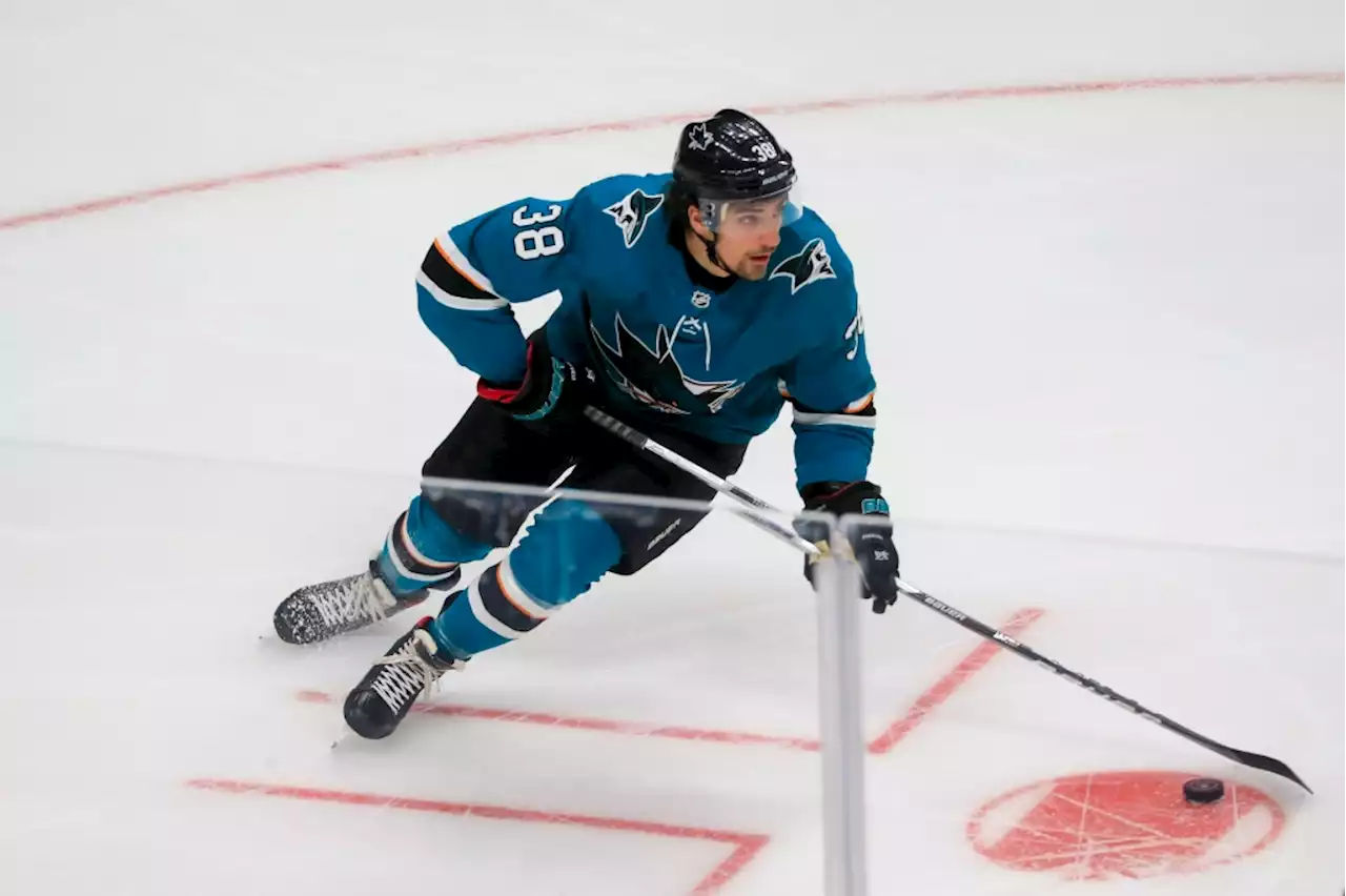 More bad news for Sharks’ defense: Mario Ferraro undergoes surgery