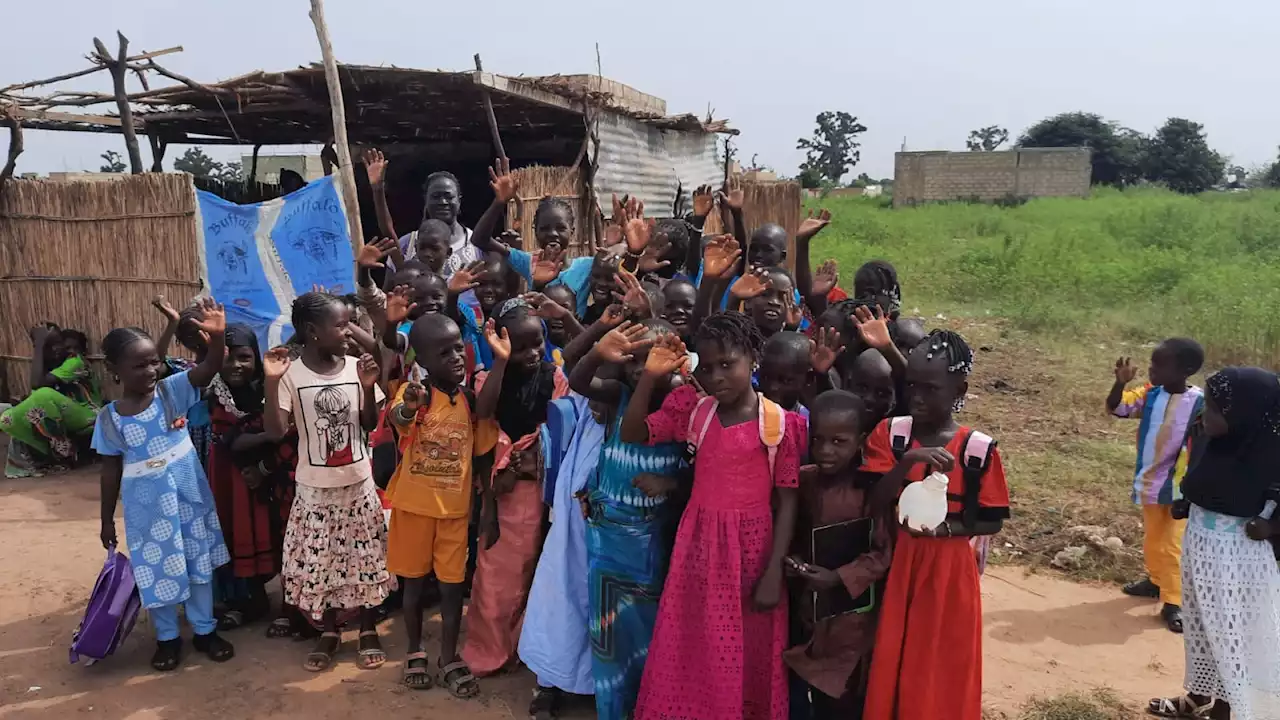Hilfe im Senegal: Lernen in der Strohschule