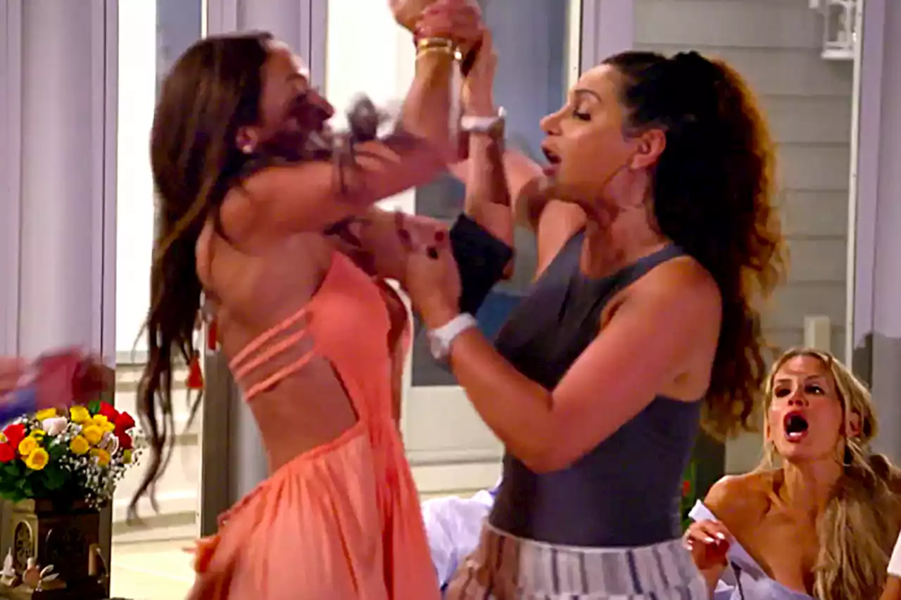 Melissa Gorga and Jennifer Aydin get into physical fight on ‘RHONJ’