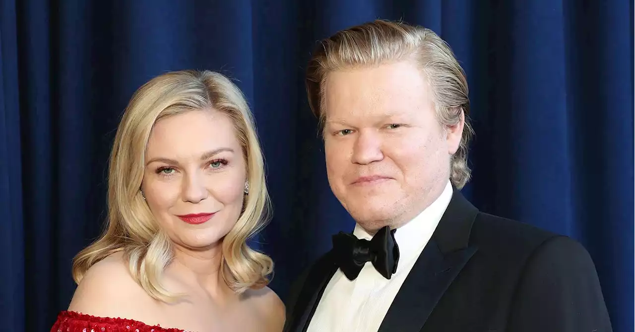 Costar Couple! Kirsten Dunst and Jesse Plemons Walk SAGs Red Carpet