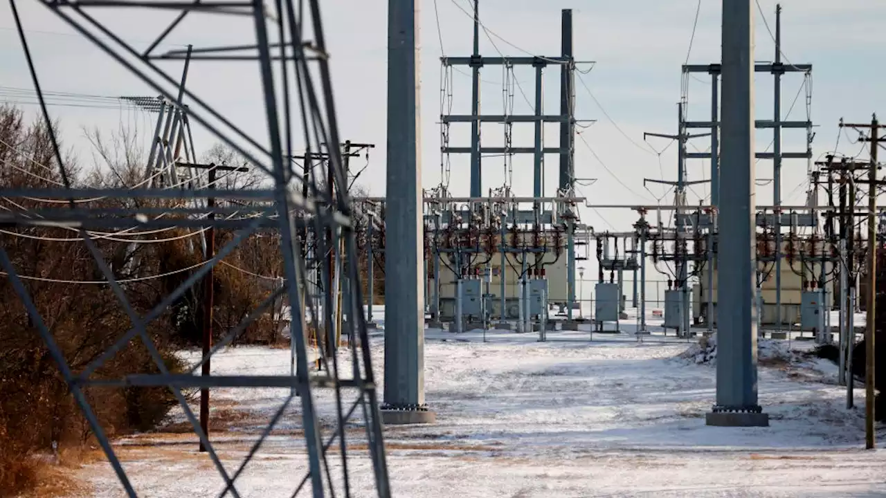 ERCOT Says Texas Power Grid Is Ready; Concern Is Ice On Power Lines And Trees