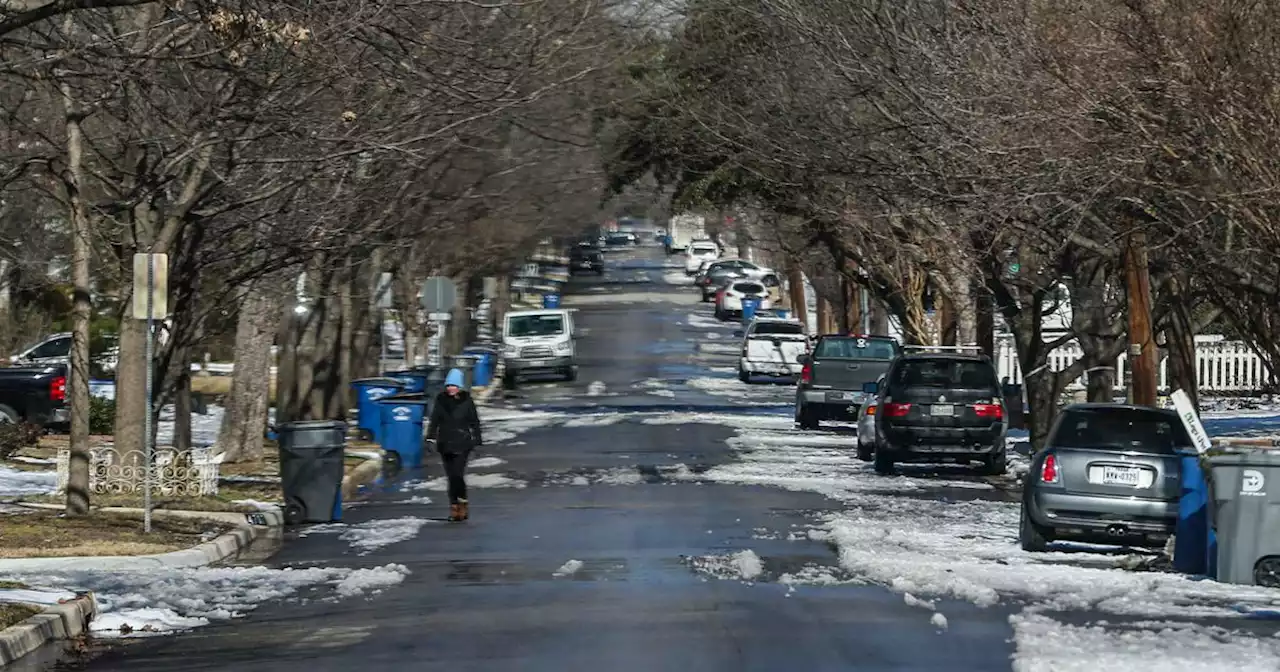 Winter storm warning in Dallas leads to school closings for area ISDs