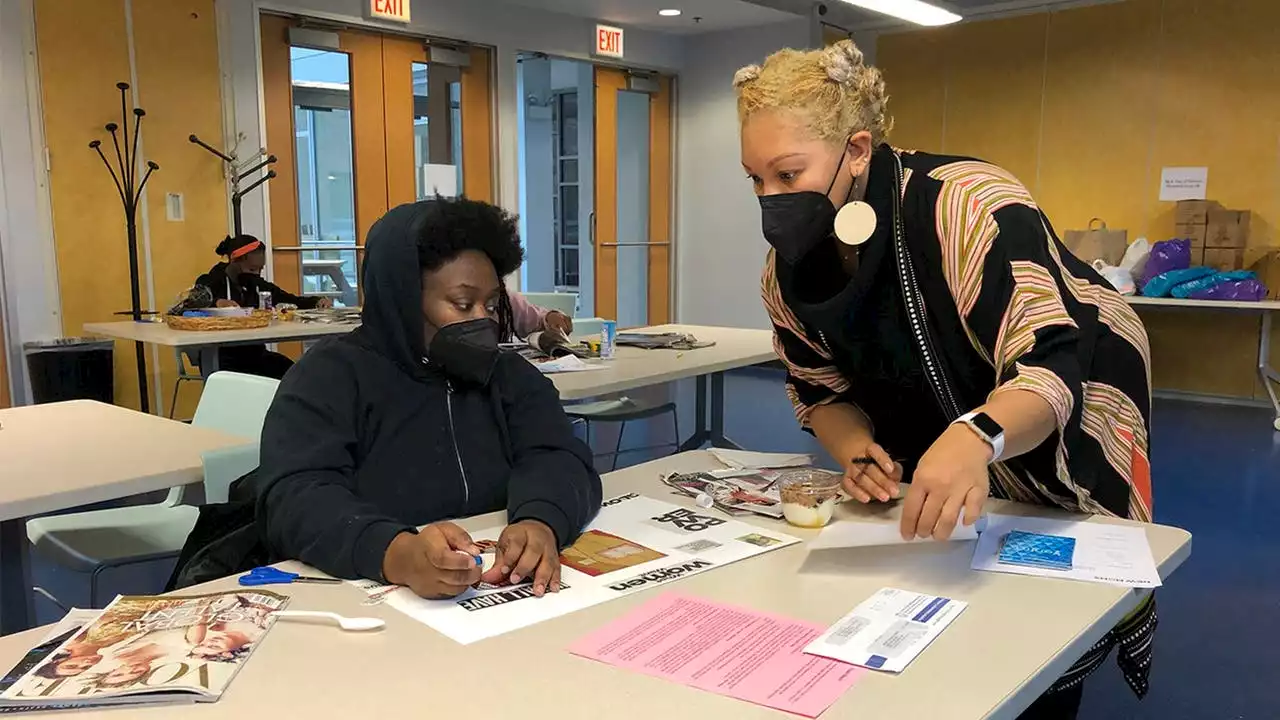 Chicago nonprofit helps young mothers finish their education