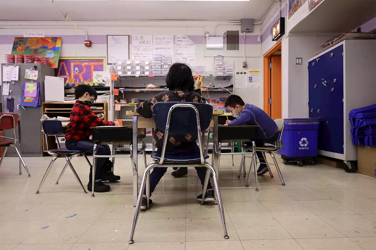 NYC school attendance stabilizes as COVID-19 wave recedes