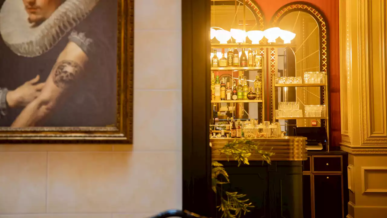 A due passi da Fontana di Trevi apre un ristorante con dentro un hotel