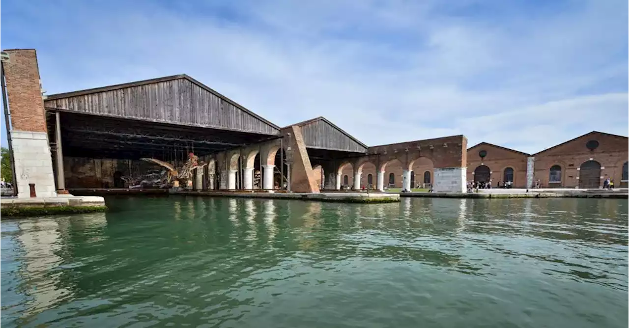 Dal 24 aprile apre Biennale Arte a Venezia tra Green economy e nuovi fondi Pnrr