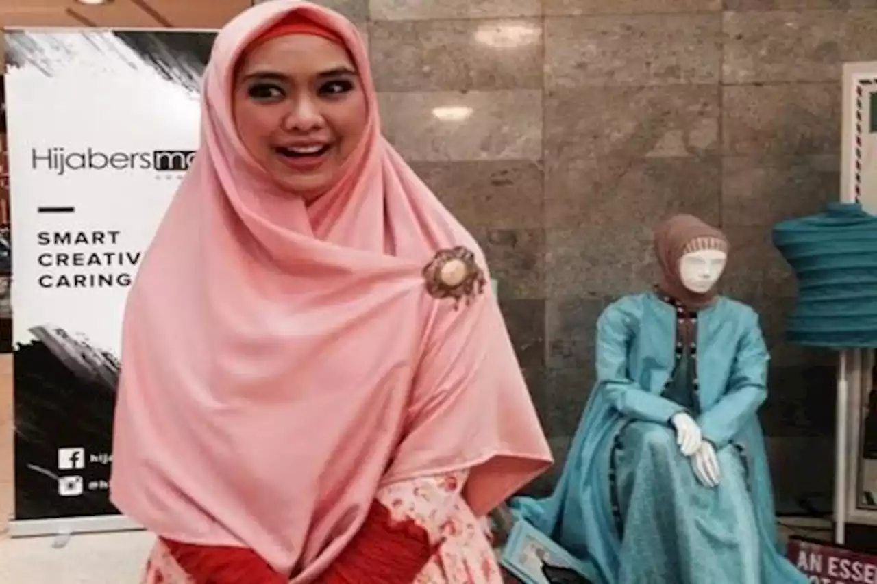 Ceramah Oki Setiana Dewi Viral, Disebut Membenarkan KDRT