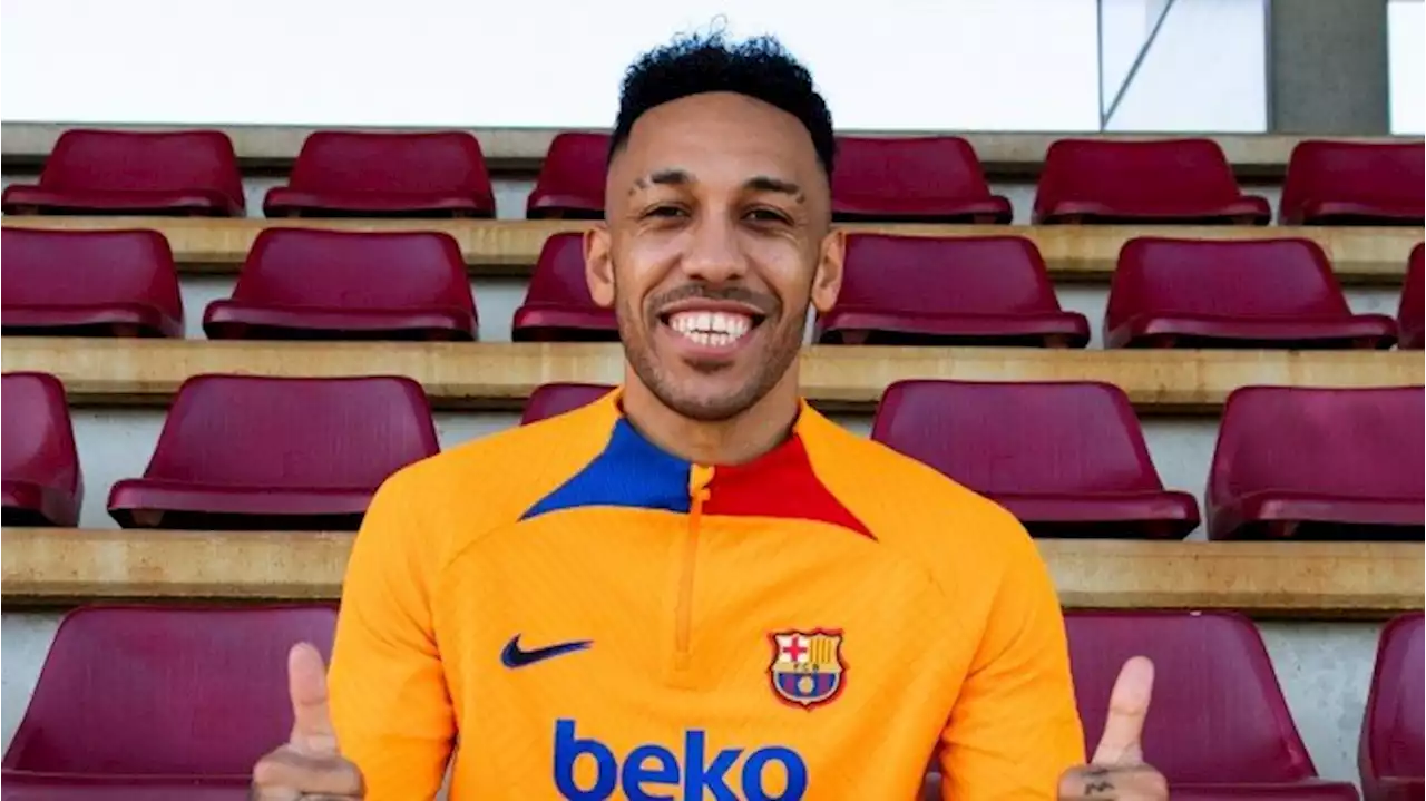 Demi Aubameyang, Barcelona Coret Dani Alves