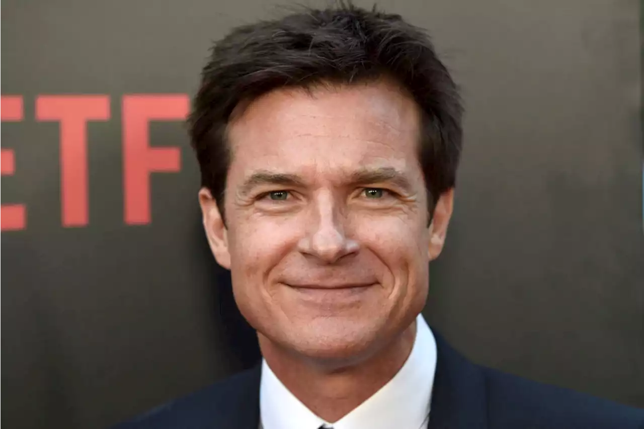 'Ozark' actor Jason Bateman feted as Hasty Pudding Man of the Year