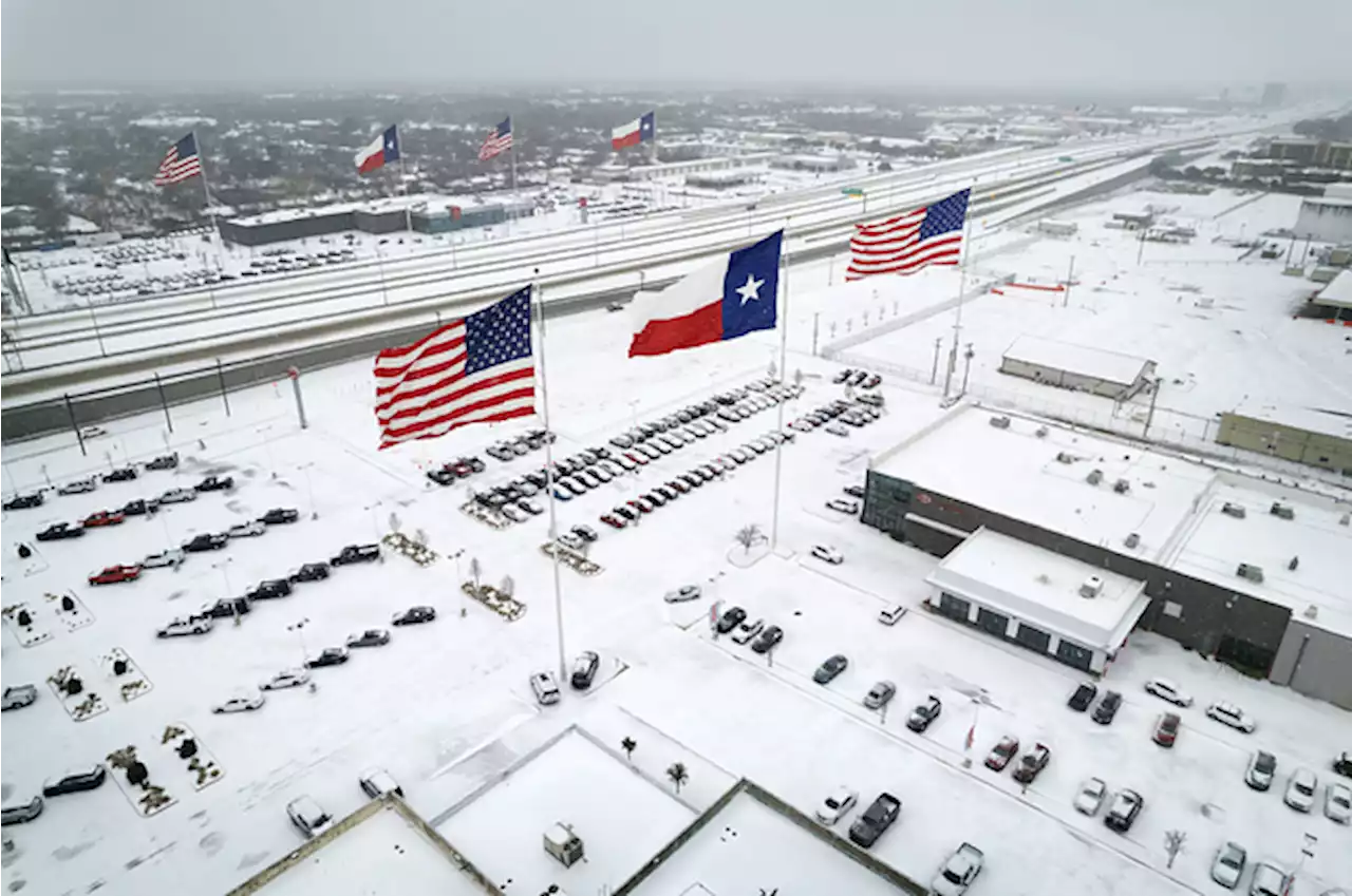 Texans Are Sharing Survival Tips They Learned Last Year As They Endure Another Massive Winter Storm