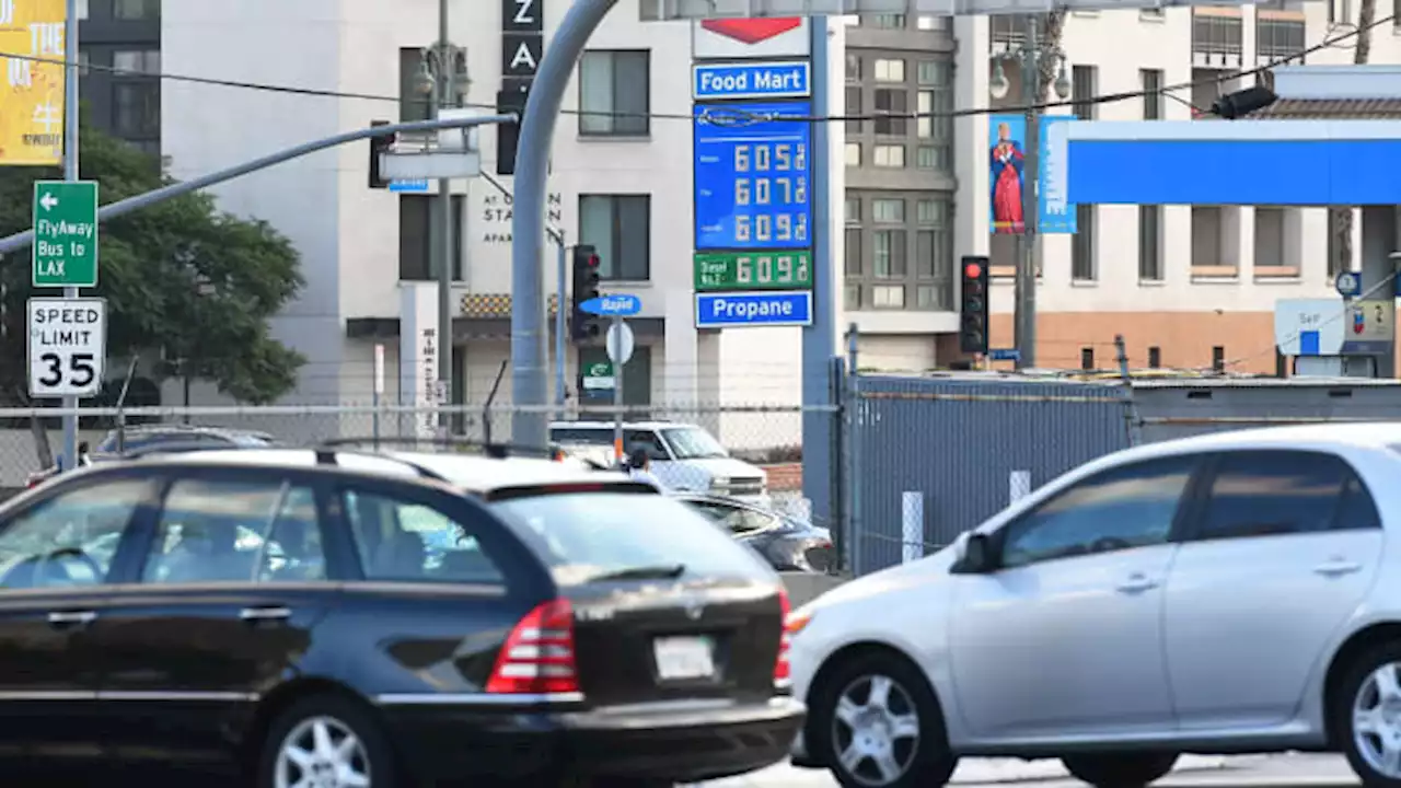 Gas prices climb to highest level in more than 7 years as oil surges above $90