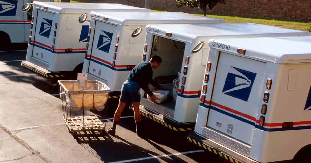 Opinion | Now Is the Time to Electrify the US Postal Service Fleet