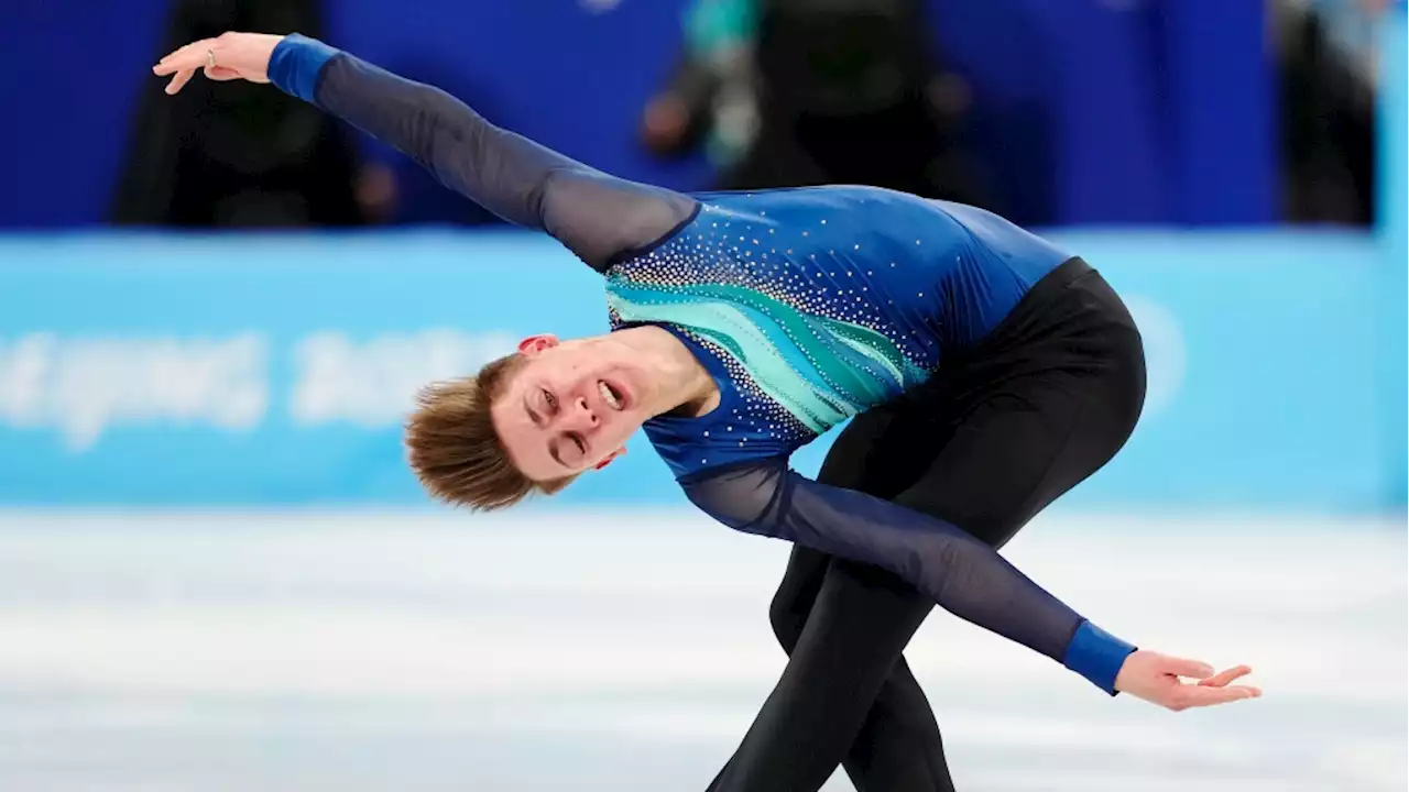 Canada sits sixth in Olympic figure skating team event