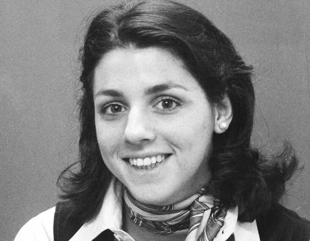 Robin Herman Dies: First Female Journalist To Gain NHL Locker Room Access Was 70