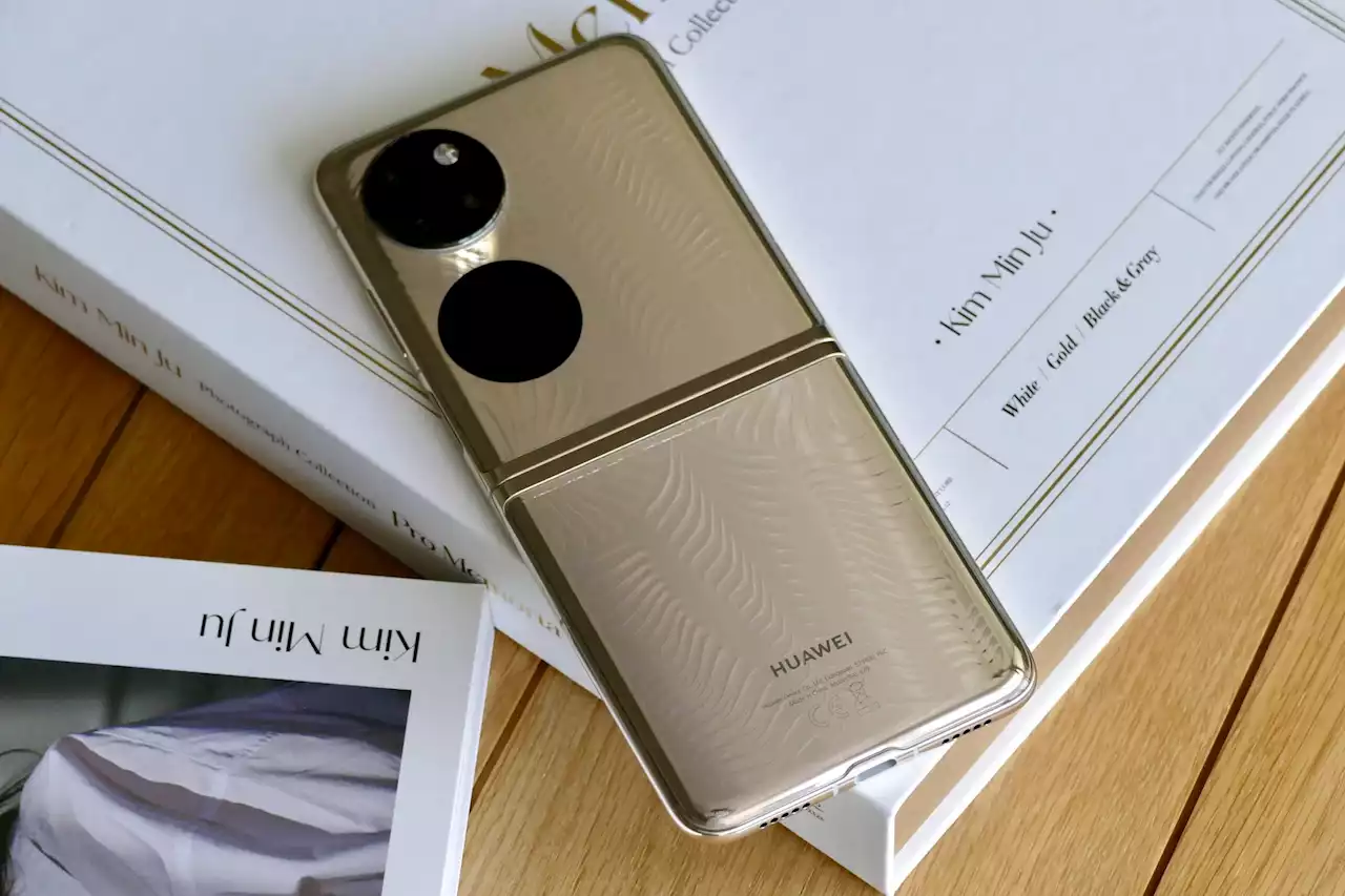 Huawei's $1,800 folding P50 Pocket isn't expensive enough | Digital Trends