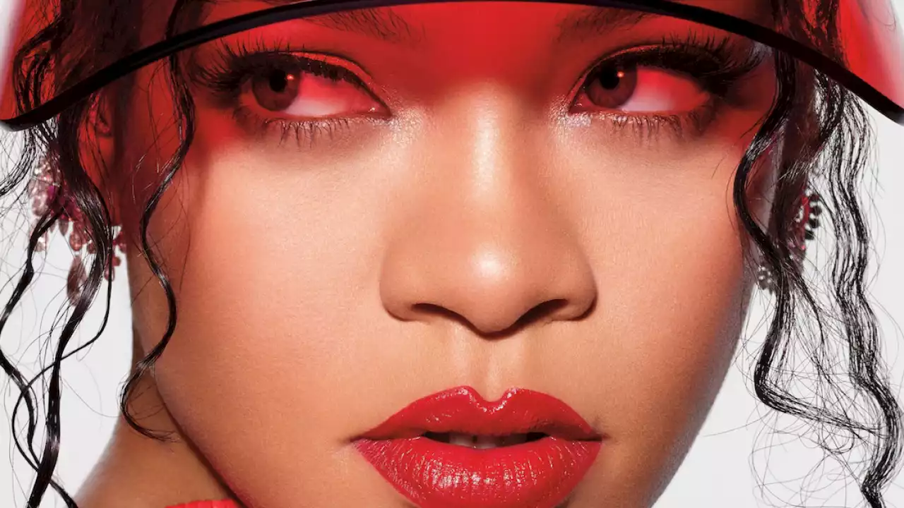 Fenty Beauty's New Icon Lipstick Is Inspired by Rihanna's Cupid's Bow