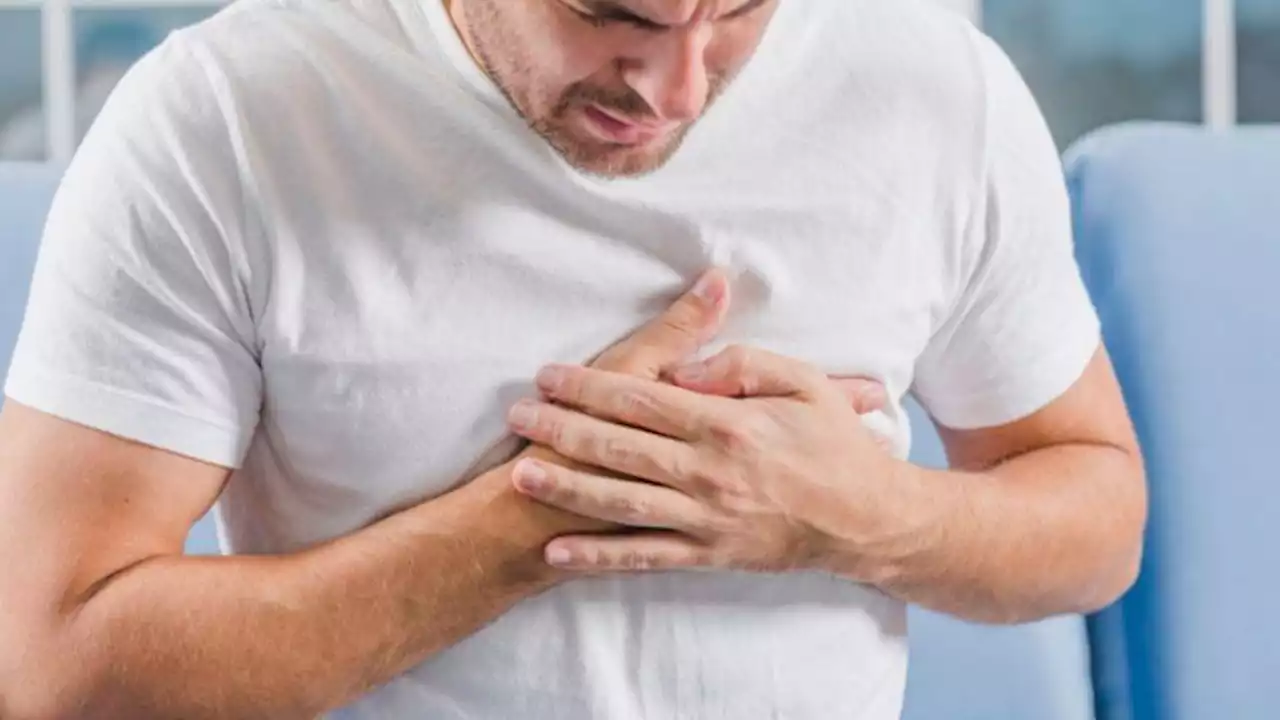 Costocondritis: qué es, síntomas y cómo aliviar el dolor generado por el Covid-19