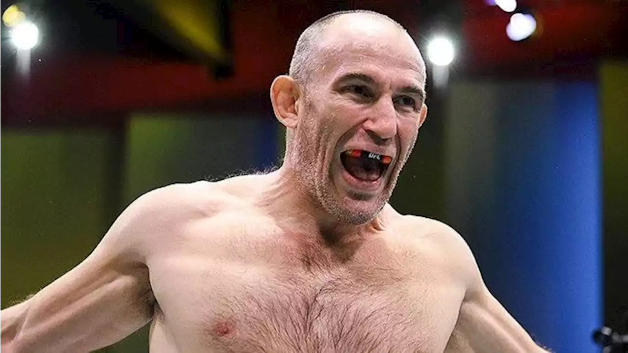 MMA/Единоборства. Российский боец UFC Олейник назвал дату следующего боя