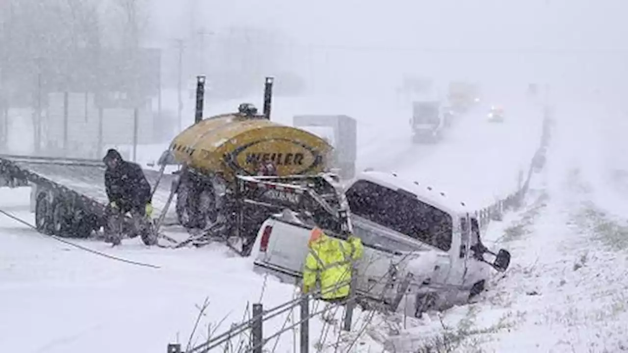 Winter storm wreaks havoc in several US states