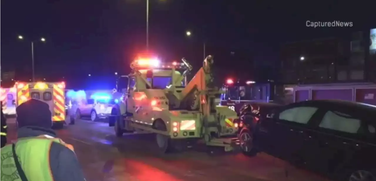 4 People Injured In Multi-Vehicle Crash On Dan Ryan Expressway